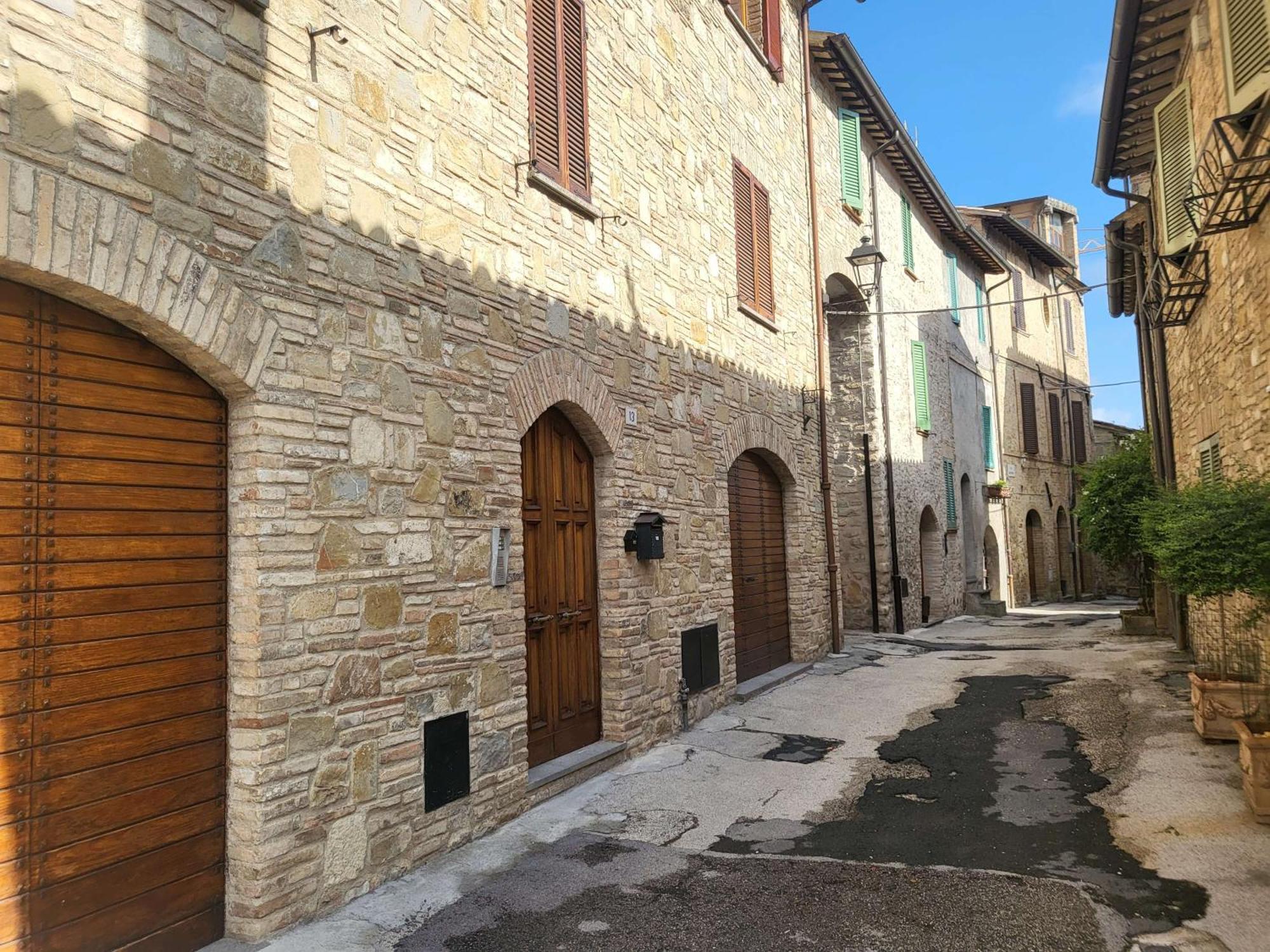 Appartamento Con Camino In Centro Storico Беваня Екстериор снимка